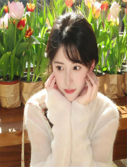 制作揭秘《麻辣女教师2006》：拍摄过程中的艰辛与突破 揭示艺术创作的艰辛与快乐